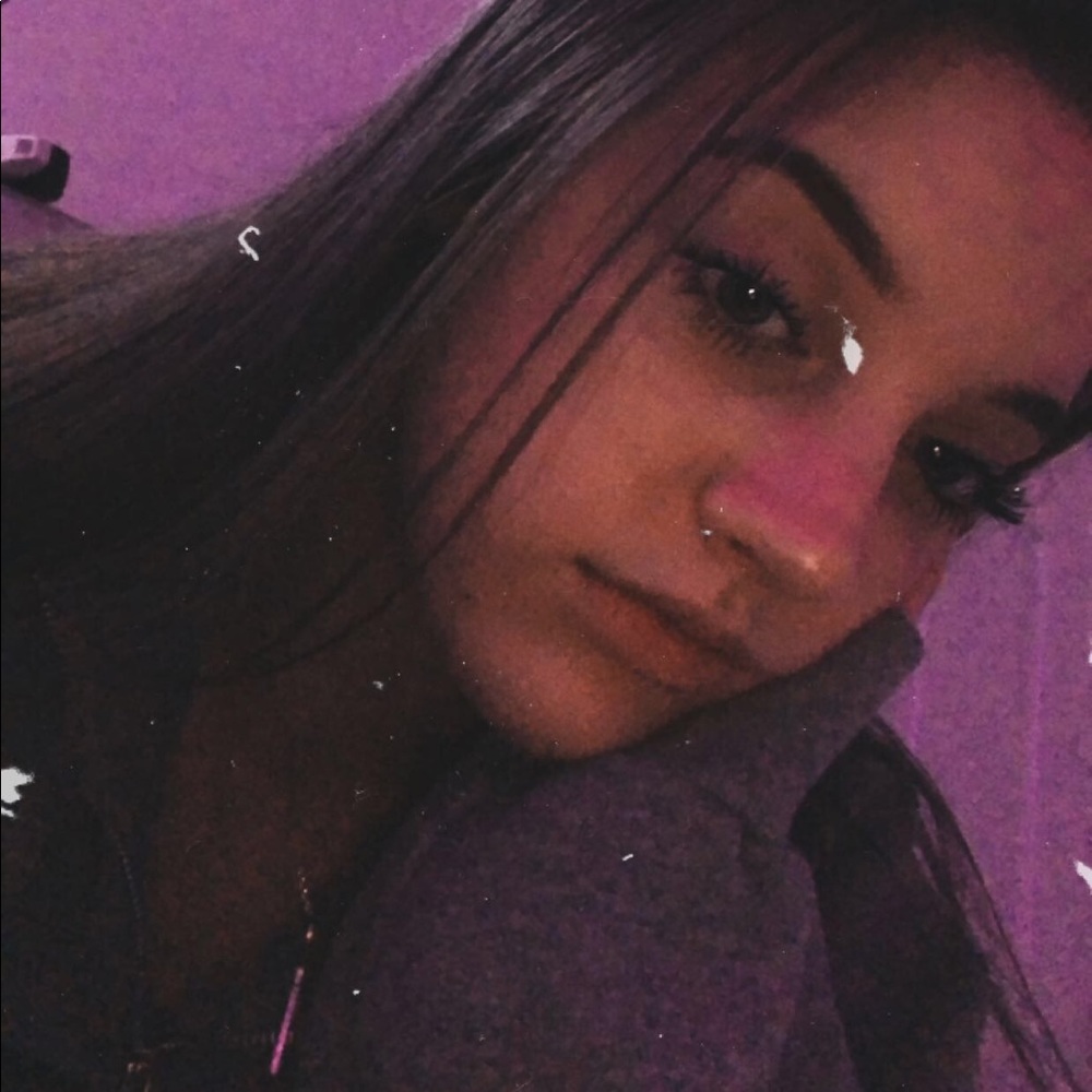 Meet your Posher, Mackenzie